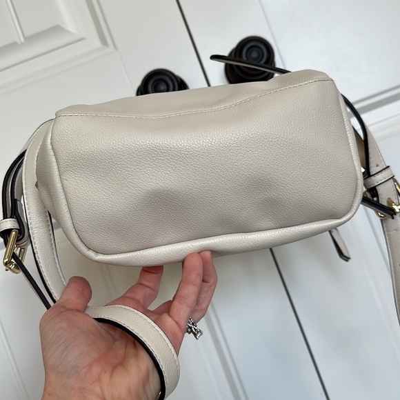 Guess Small Faux Leather Backpack Bag Studded Cream/Off White/Gold - Picture 6 of 16